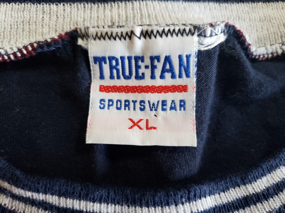 Brand new vintage TrueFan Sportswear brand, "Atlanta Braves" tshirt