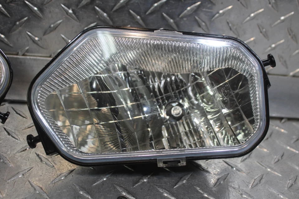 Polaris Sportsman 450 HO 2018 faros derecho/izquierdo 2410616/2410615 Foto 3 de 4