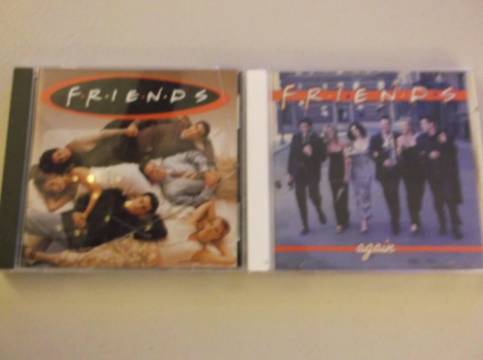 FRIENDS,   2 CD LOT  -  USED  CD