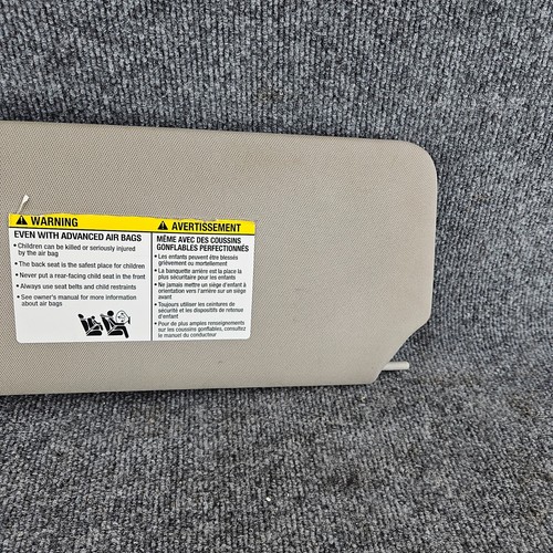 2007 - 2012 Nissan Sentra Sun Visor Shade Left Driver OEM With Lights - Picture 7 of 9