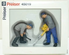 Preiser 45019 G Track Workers Figures w/Tamping Device & Wrench (Set of 2)