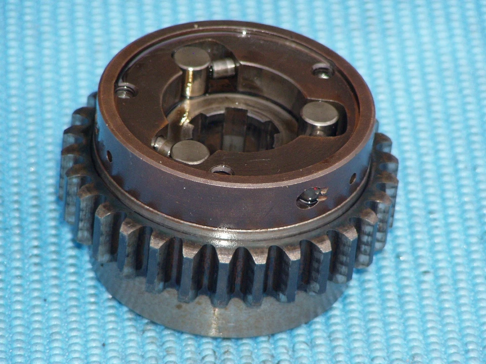 Piñón de accionamiento primario y embrague de arranque Honda CB350 F & F1 72-74 Foto 4 de 4