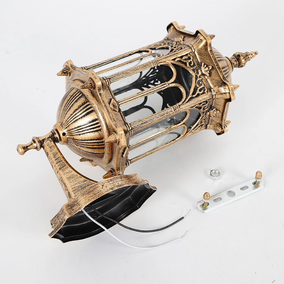 Antique Brass Outdoor Wall Light Sconce  Exterior Light Fixtures / - Image 4 of 4