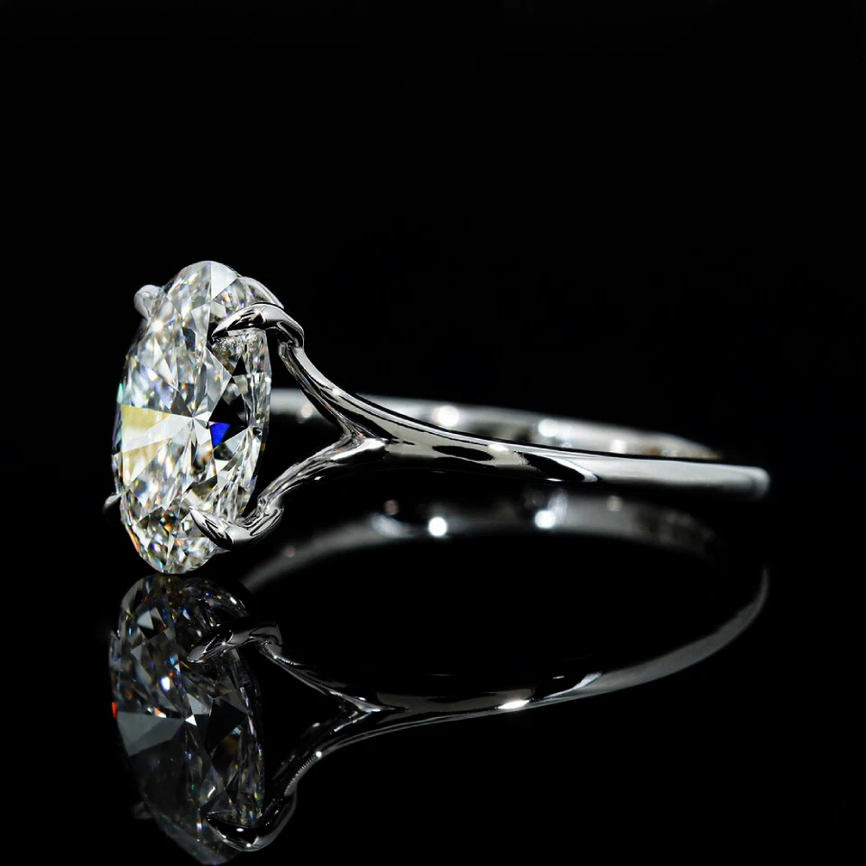 Oval 2.00 Carat  IGI Certified Engagement Diamond  Ring 14k White Gold Lab Grown - Image 3 of 4