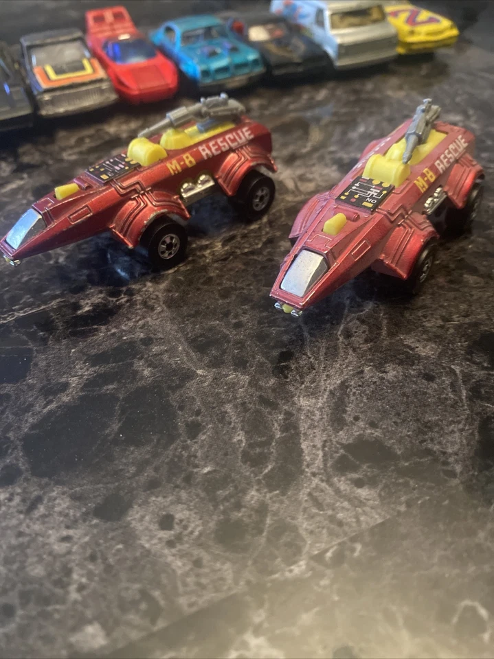 Lot Of Two Hot Wheels Spacer Racer Hong Kong red M-B Rescue 1978 Mattel - Image 4 of 4