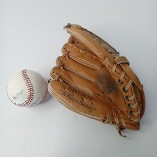 Rawlings RBG 36JR 9 1/2" Tony Gwynn Youth Deep Well Pocket Baseball Glove  Ball