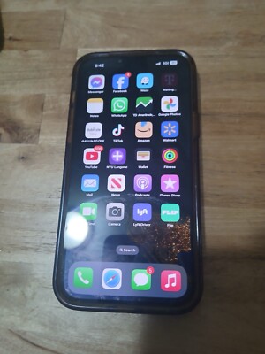 I Phone 13 Pro Max With TikTok 
