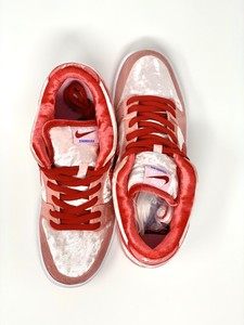 strangelove dunks special box