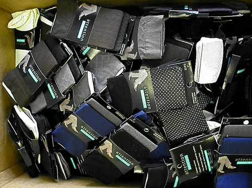 NEW Trouser Socks REGULAR LOT OF 50 PAIRS  25 PACKS Randomly Assorted Size 9-11