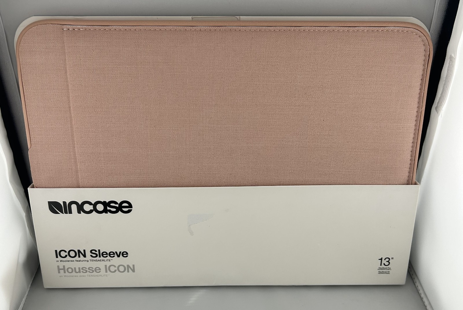 Incase ICON Laptop Sleeve for 13 Inch MacBook Pro or MacBook Air - Woole Pink