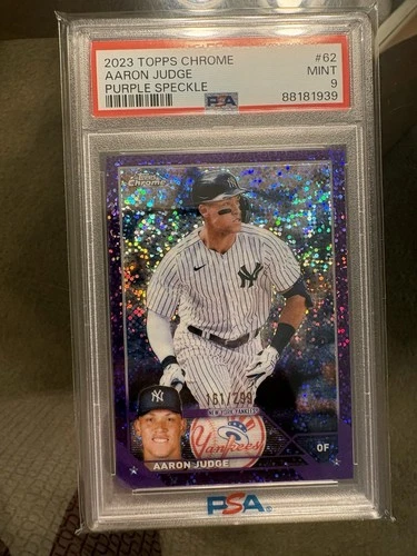 2023 Topps Chrome Aaron Judge #62 Purple Speckle Refractor PSA 9 /299 Yankees