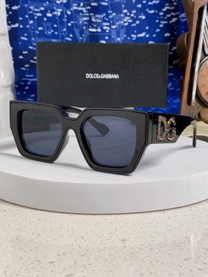 Dolce Gabbana Square Sunglasses Thick Black Frame Gold DG Logo Shades