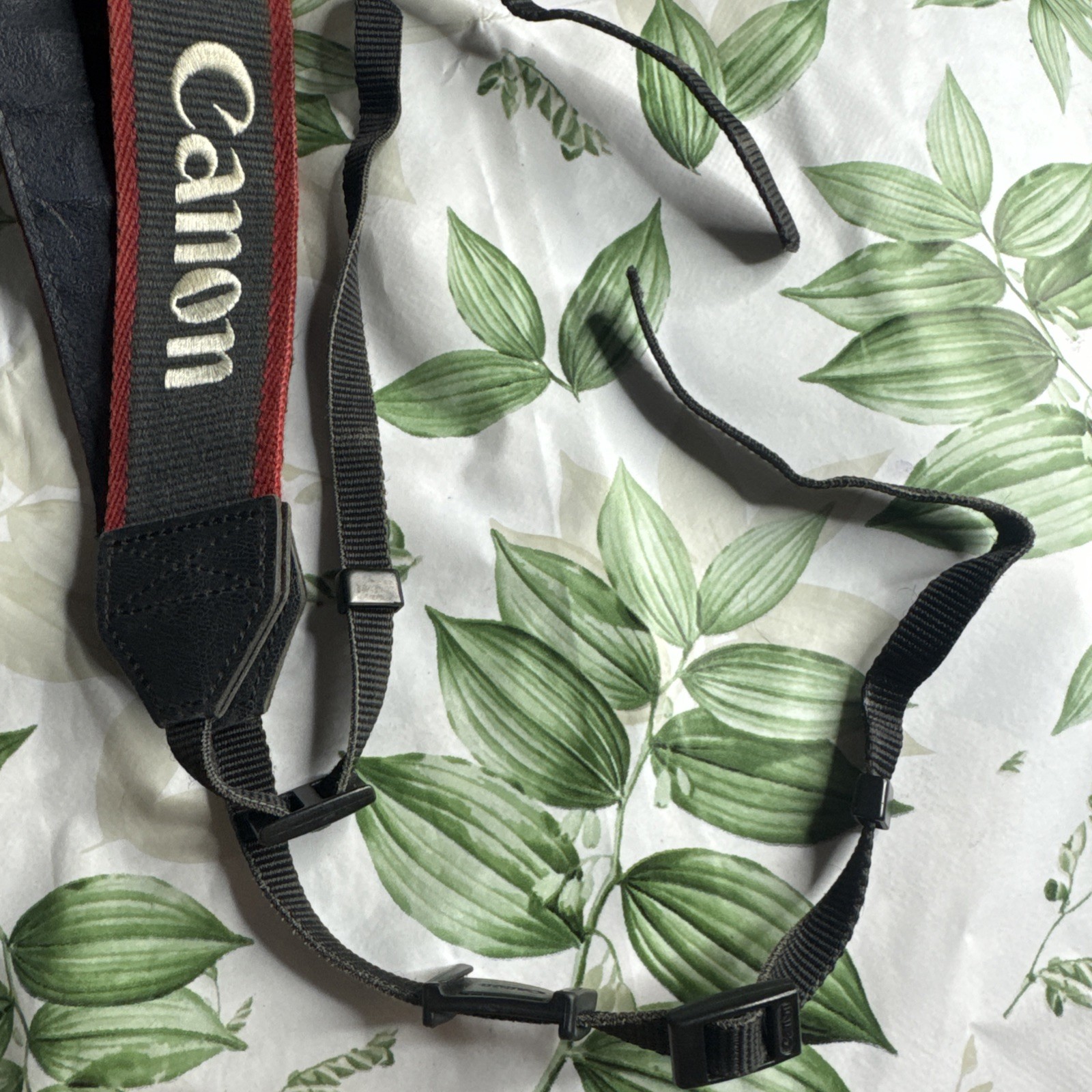 Canon EOS Digital Camera Neck Shoulder Strap image 7
