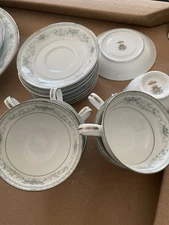 Noritake Colburn #6107 footed cup and saucer sets …8 Sets