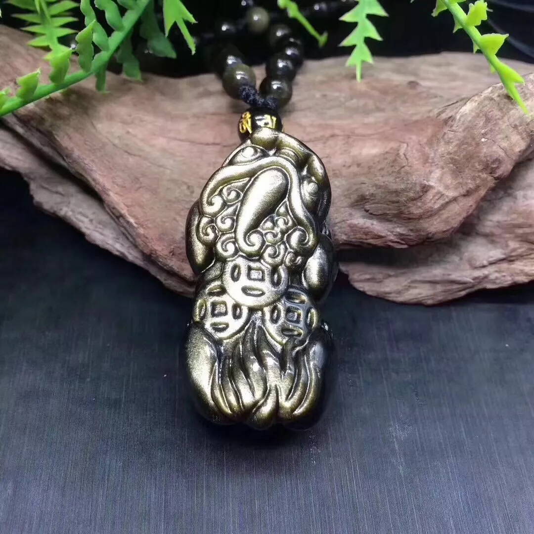 Golden obsidian pendant deals