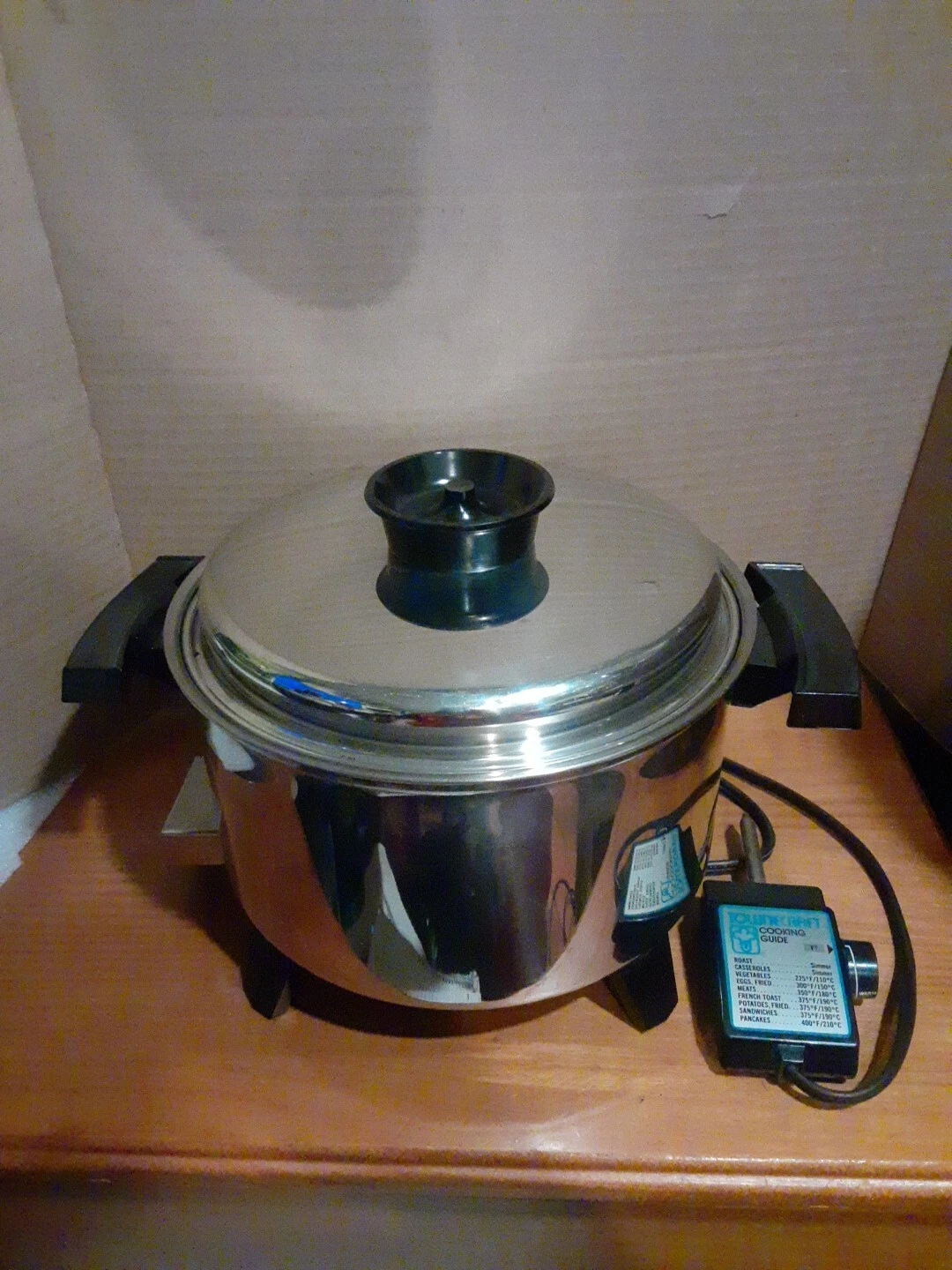 Townecraft 5 Qt Electric Multi- cooker Stainless Liquid-Core Pot Lid