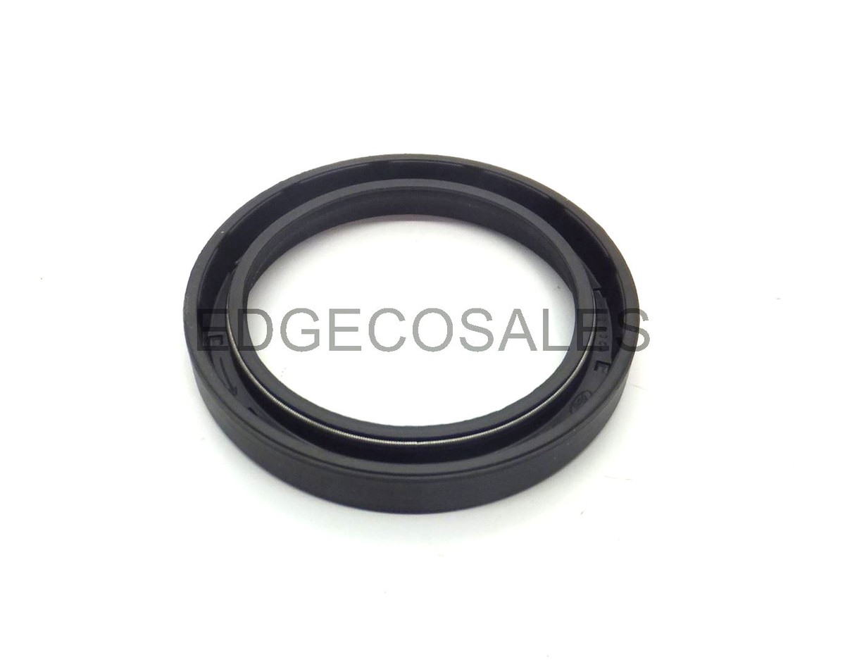 83928262 Transmission Seal Fits Ford 