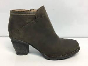 carleta york bootie