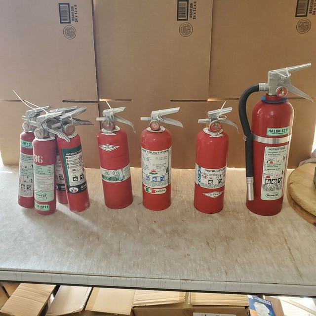 Fire Extinguisher 10Lb HALON 1211 Clean Agent Halon Fire Extinguisher eBay