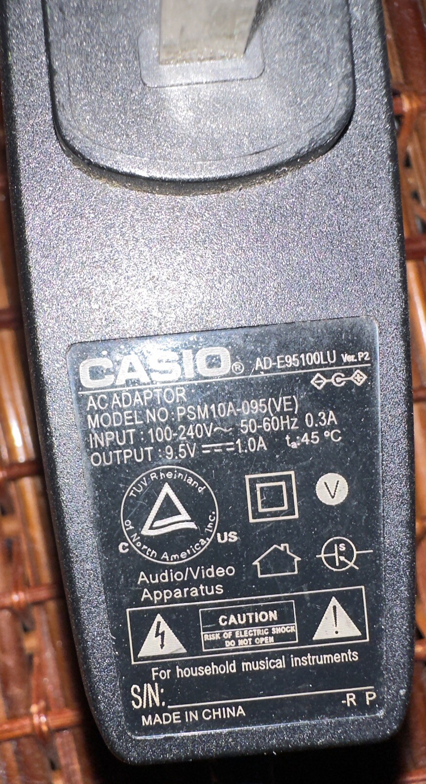 Casio LK-165 61 Lighted-Key Educational Portable Keyboard *Keyboard Only*