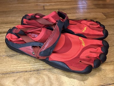 Vibram 5 Fingers Toe Shoes Size Eu 46  US 12 , Red Color, Super Clean!