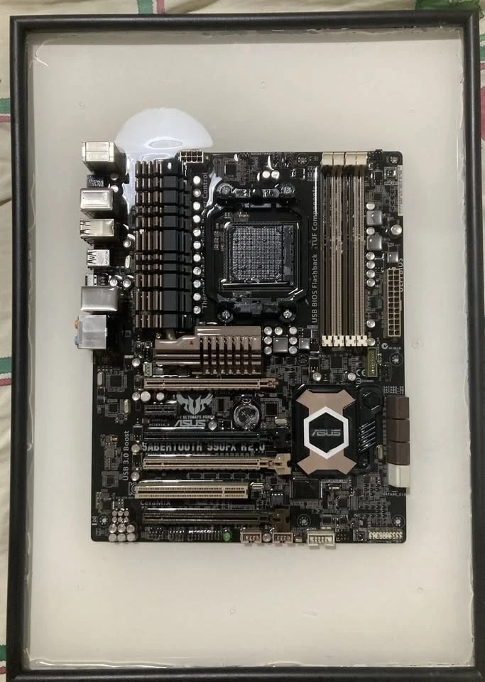Preços baixos em Placas-mãe Asus Sabertooth 990fx no Computador | eBay