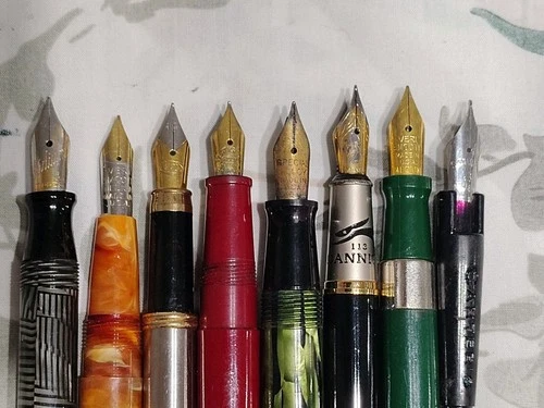 LOT OF 53 DIFFERENT FOUNTAIN PENS MOSTLY MADE IN USA image 17