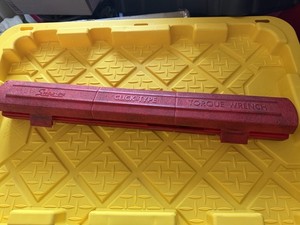 Snap On TQFR250D - 1/2" Drive 40-250 ft lbs Flex Head Click Style Torque Wrench