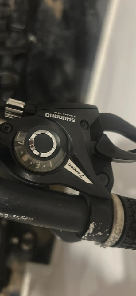 Bicicleta de montaña Diamondback X2 suspensión completa negra mediana con suspensión mejorada Foto 2 de 4