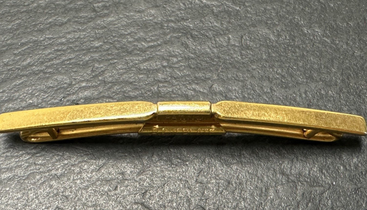 TWO VINTAGE SWANK GOLD TONE COLLAR BAR CLIPS M220