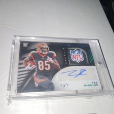 2021 Panini Black Football Cards 19