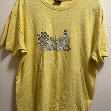 Quiksilver Men's Y2K Tee in Vibrant Yellow