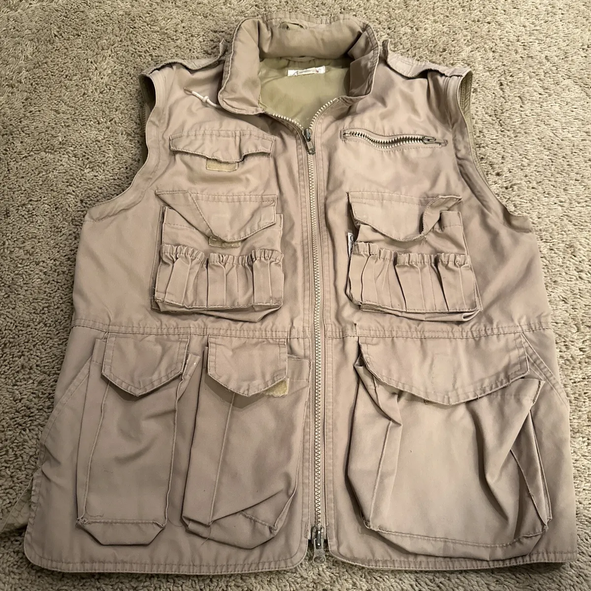 Vintage Orvis Fly Fishing Hunting Tan Vest Men's Size Small S