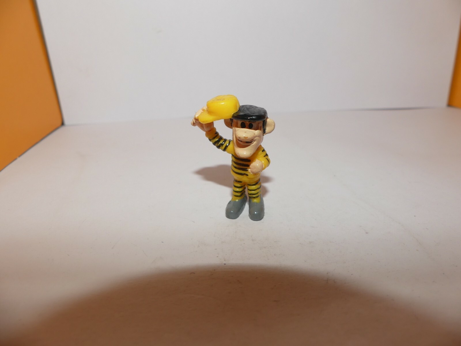 Picture 1 of 1