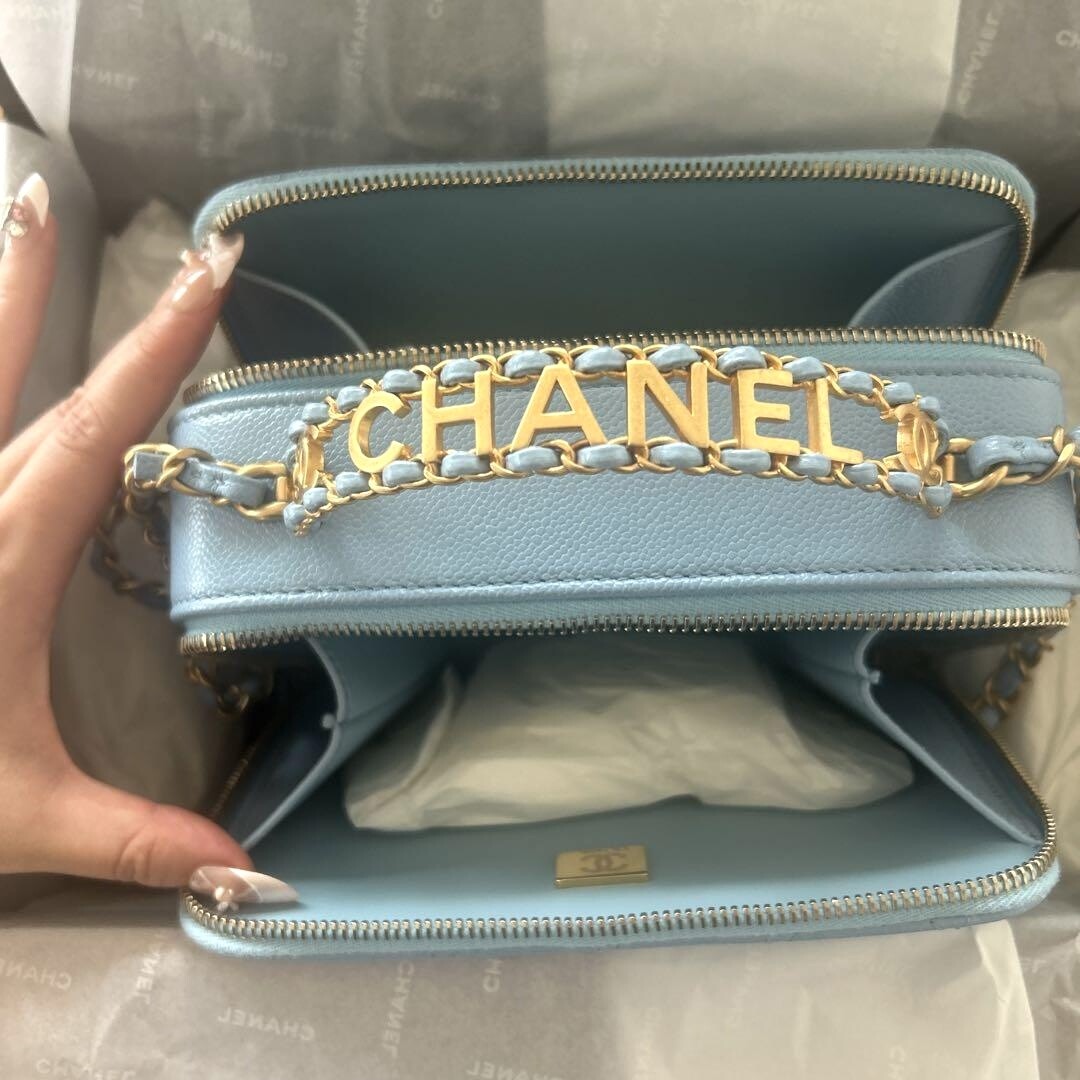 Chanel Vanity Case Bag Crossbody Chain Shoulder Hand Purse