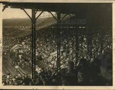 1931 Press Photo Crowd at Times-Picayune Doll & Toy Fund Event - nod05265