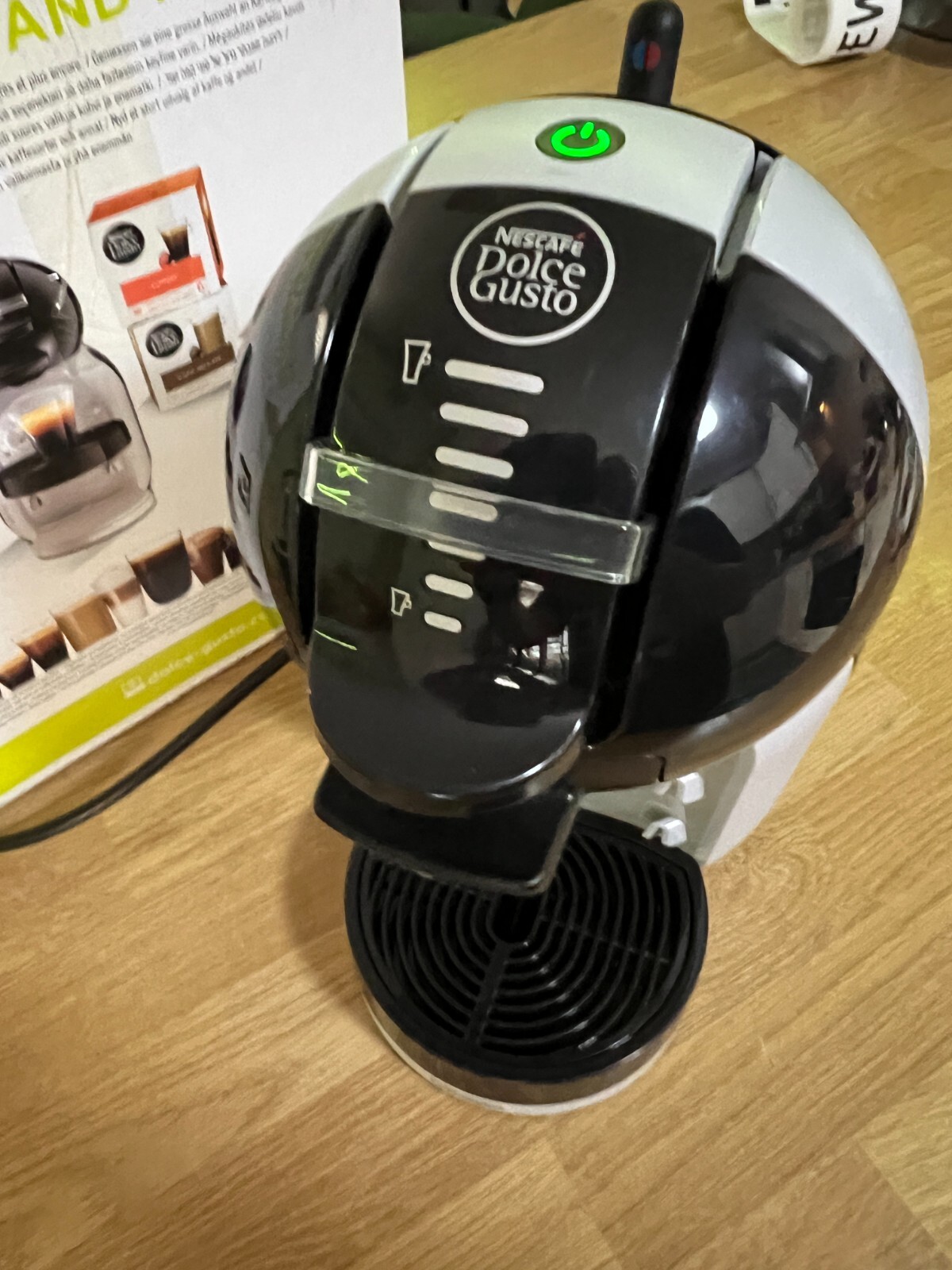 De'Longhi EDG 155.BG NESCAFÉ Dolce Gusto MiniMe Automatic Coffee