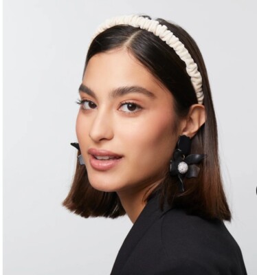 Authentic Lele Sadoughi Jet Lily Clip Earrings | eBay display picture 2