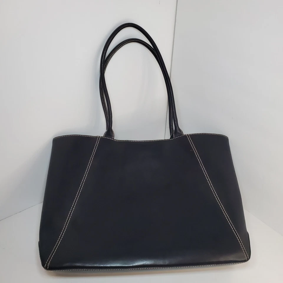 Bolso de Hombro Grande de Cuero Wilsons Negro Borde en Contraste Oficina de Negocios  Foto 3 de 4