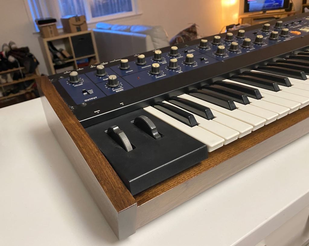 Korg Polysix vintage synth equipment - eBay listing photo 2
