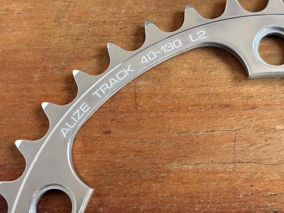 Plato de pista NOS TA Specialites 1/8" 40t 133bcd tren fijo Francia nuevo Foto 4 de 4