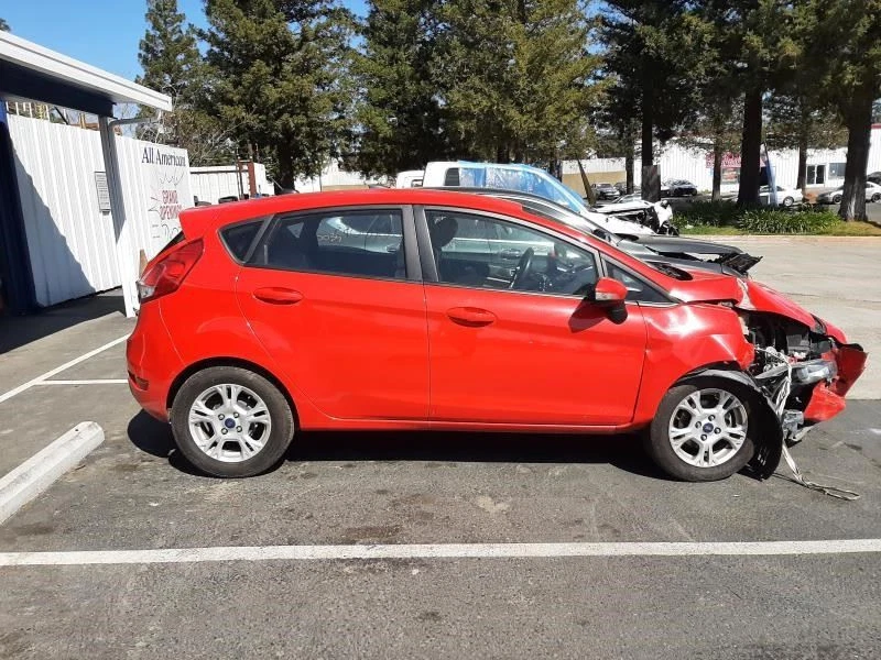 Впускной коллектор 14 15 16 17 18 19 FORD FIESTA 1,6 л без турбомотора CN1E9424AB - Изображение 3 из 4