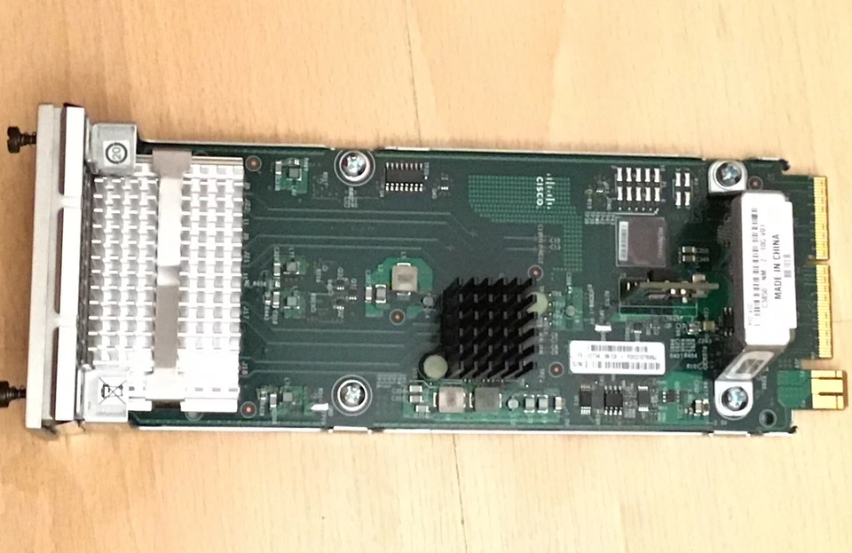 C3850-NM-2-10G Cisco Catalyst 3850 2 x 10GE Network Module - Bild 2 von 4