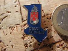 pins gendarmerie region deux sevres (c19)