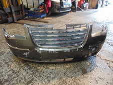 CHRYSLER GRAND VOYAGER 2008-11 FRONT BUMPER IN GREY WILL NEED PAINTING