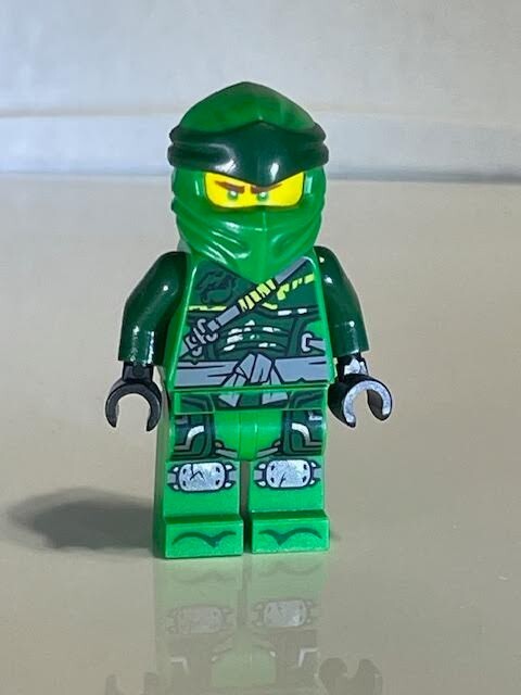 【バイイー】 LEGO Lloyd Hunting Robe Ninjago Lego Minifigure USED Good