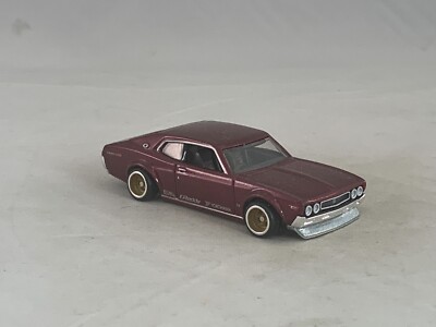 2020 Hot Wheels Nissan Collector Nissan Laurel 2000 SGX Burgundy MiniCS4Ps RRs