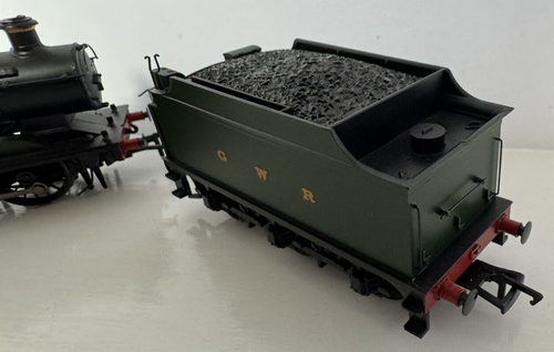 Bachmann 32-310 Class 2251 Collett Goods 3217 & ROD tender in GWR green - Picture 11 of 19