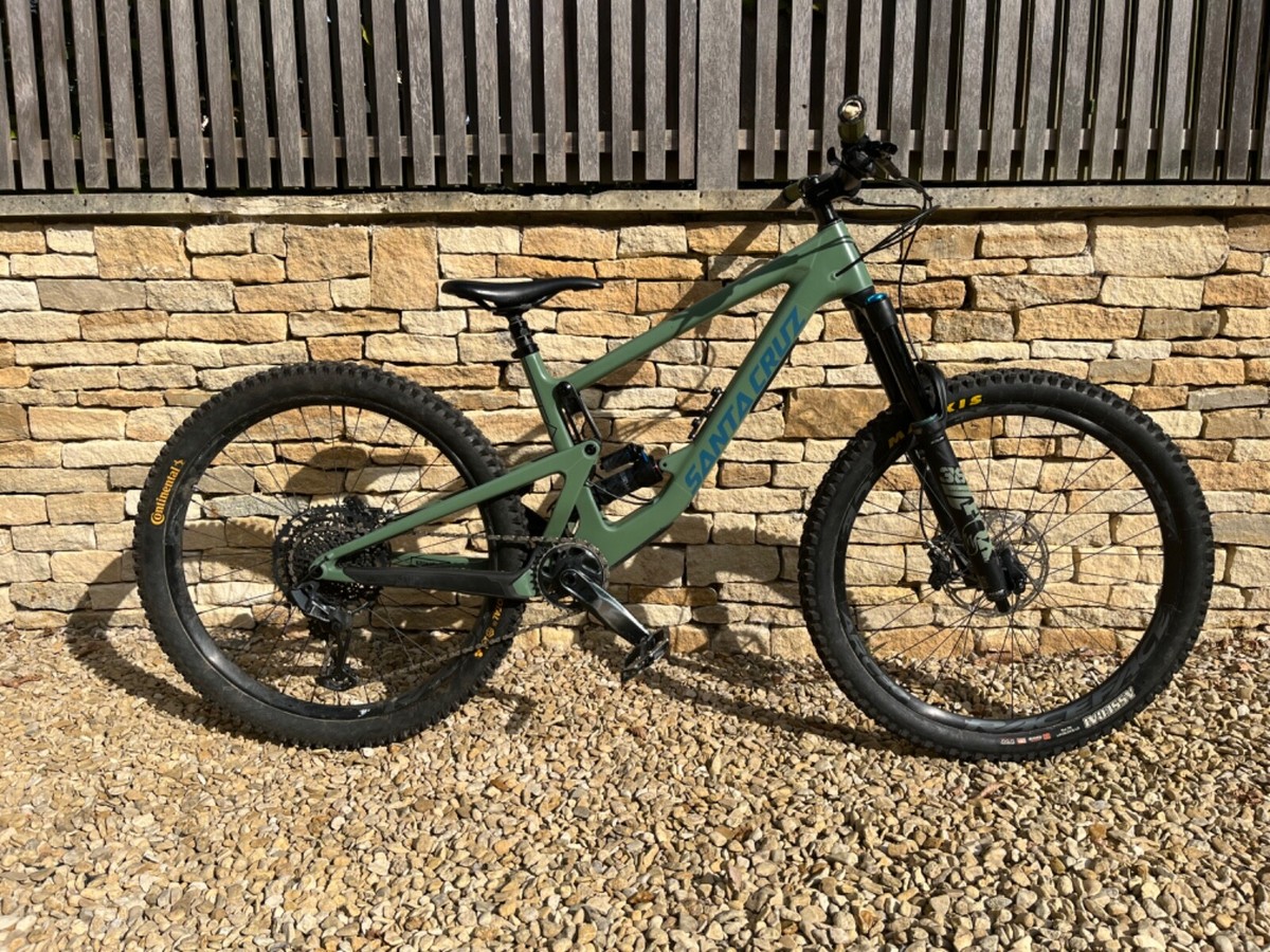 Santa Cruz Bronson C Medium UK