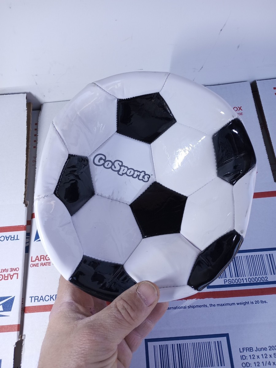 Wilson Traditional Soccer Ball Official Size 4 Wth8754 for